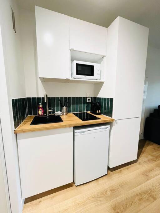 Les Cormorans - Studio Refait A Neuf A 2 Pas De La Mer Apartment Cabourg Bagian luar foto